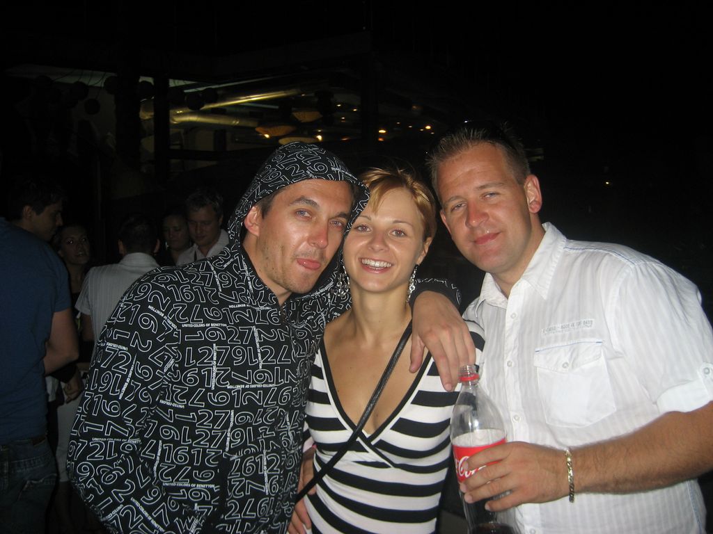 i/Kranj/Absolvent08/07-BlackWhiteParty/absolvent 1827.jpg